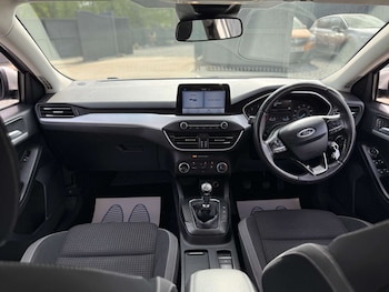 Used Ford Focus 2026 for sale - 78198780: Photo