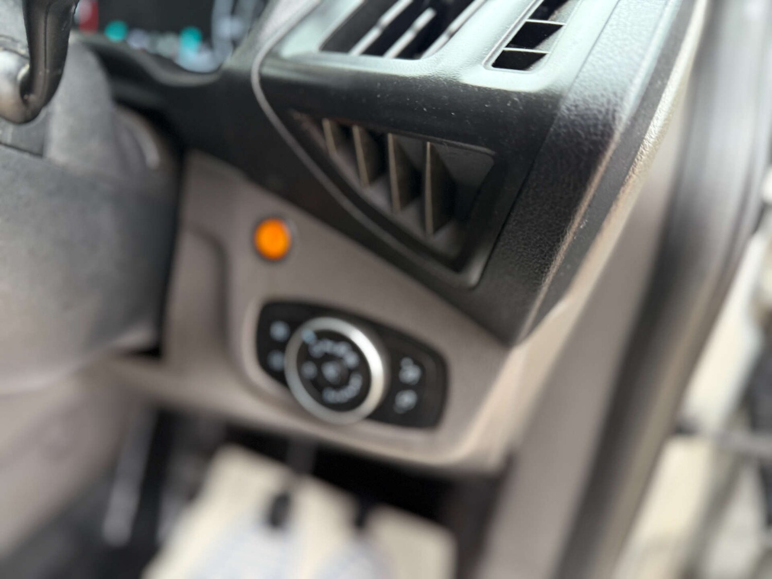 Used Ford Transit Connect 2019 for sale - 77745644: Photo 61