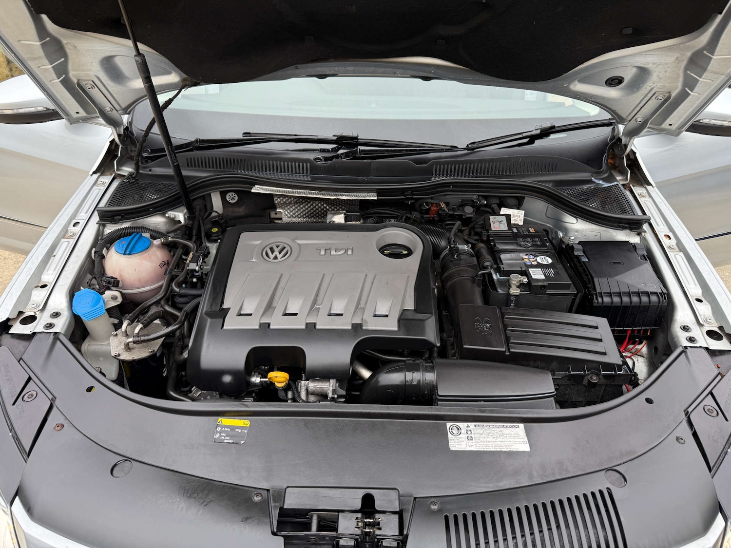 Used Volkswagen CC 2014 for sale - 77916433: Photo 28