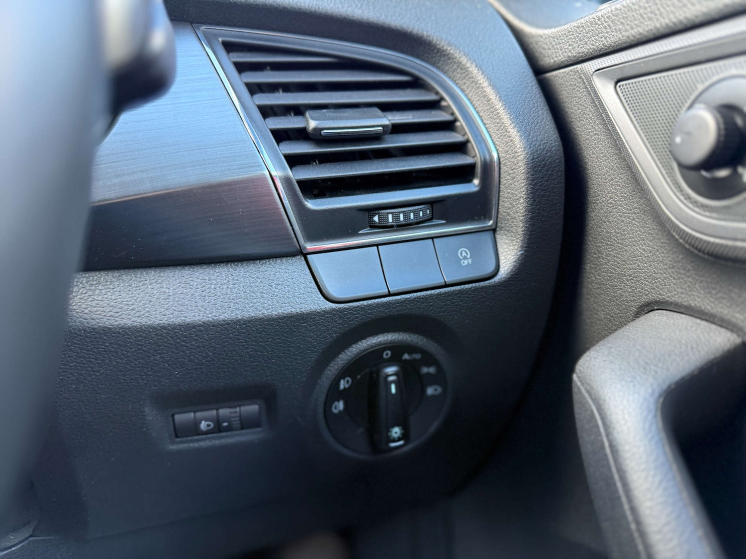 Used Skoda Fabia 2017 for sale - 77262780: Photo 70