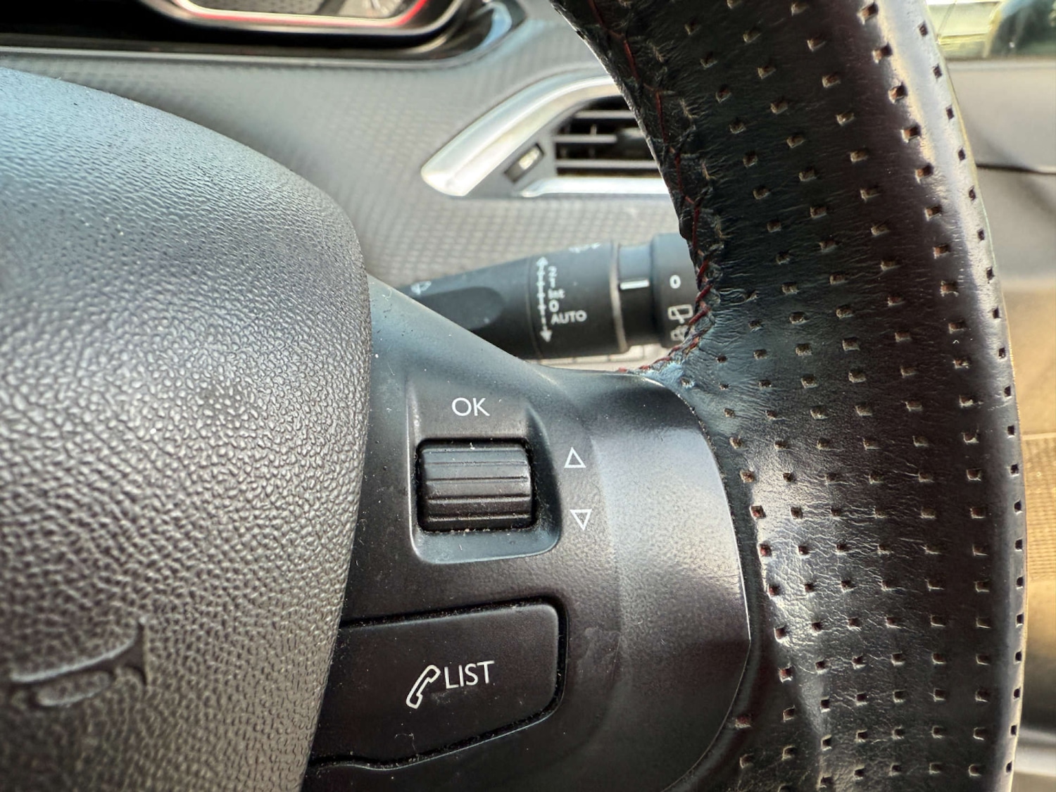 Used Peugeot 2008 2019 for sale - 77262709: Photo 60