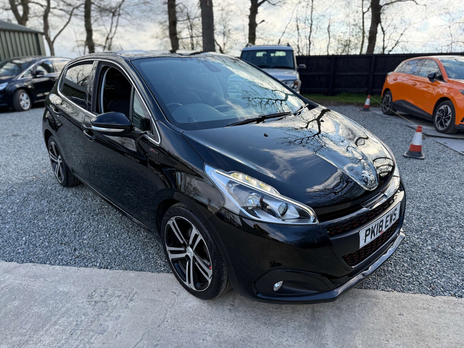Used Peugeot 208 2018 for sale - 78111375: Photo 13