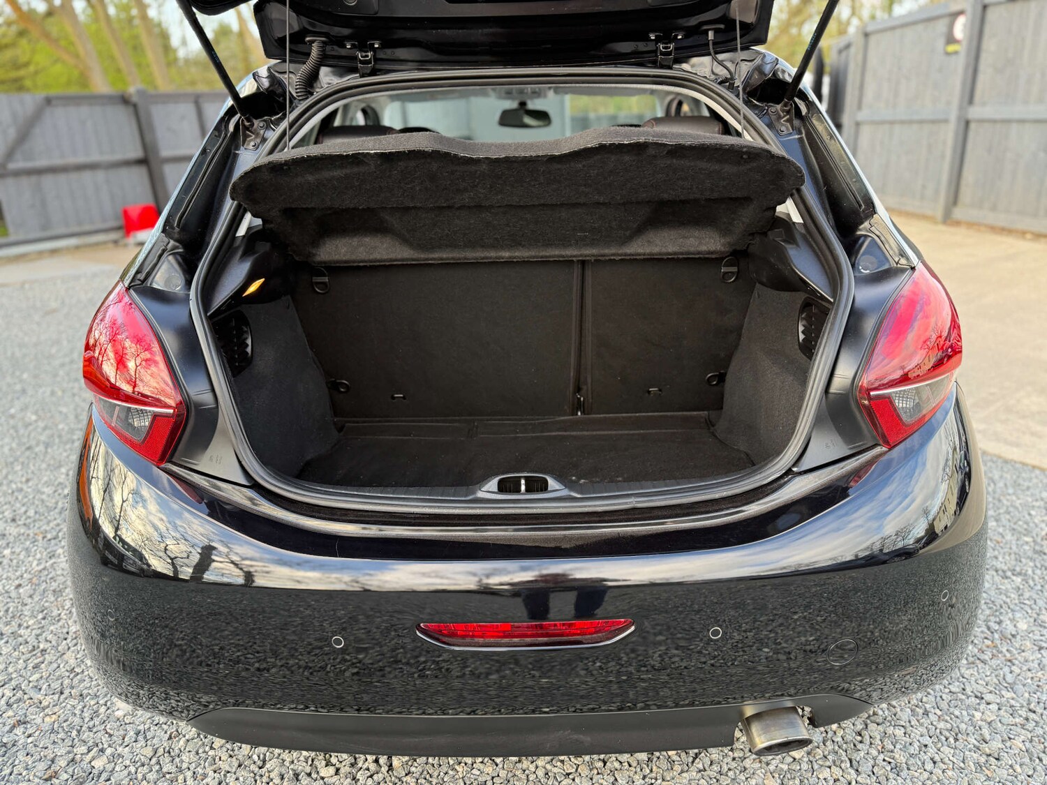 Used Peugeot 208 2018 for sale - 78111375: Photo 53