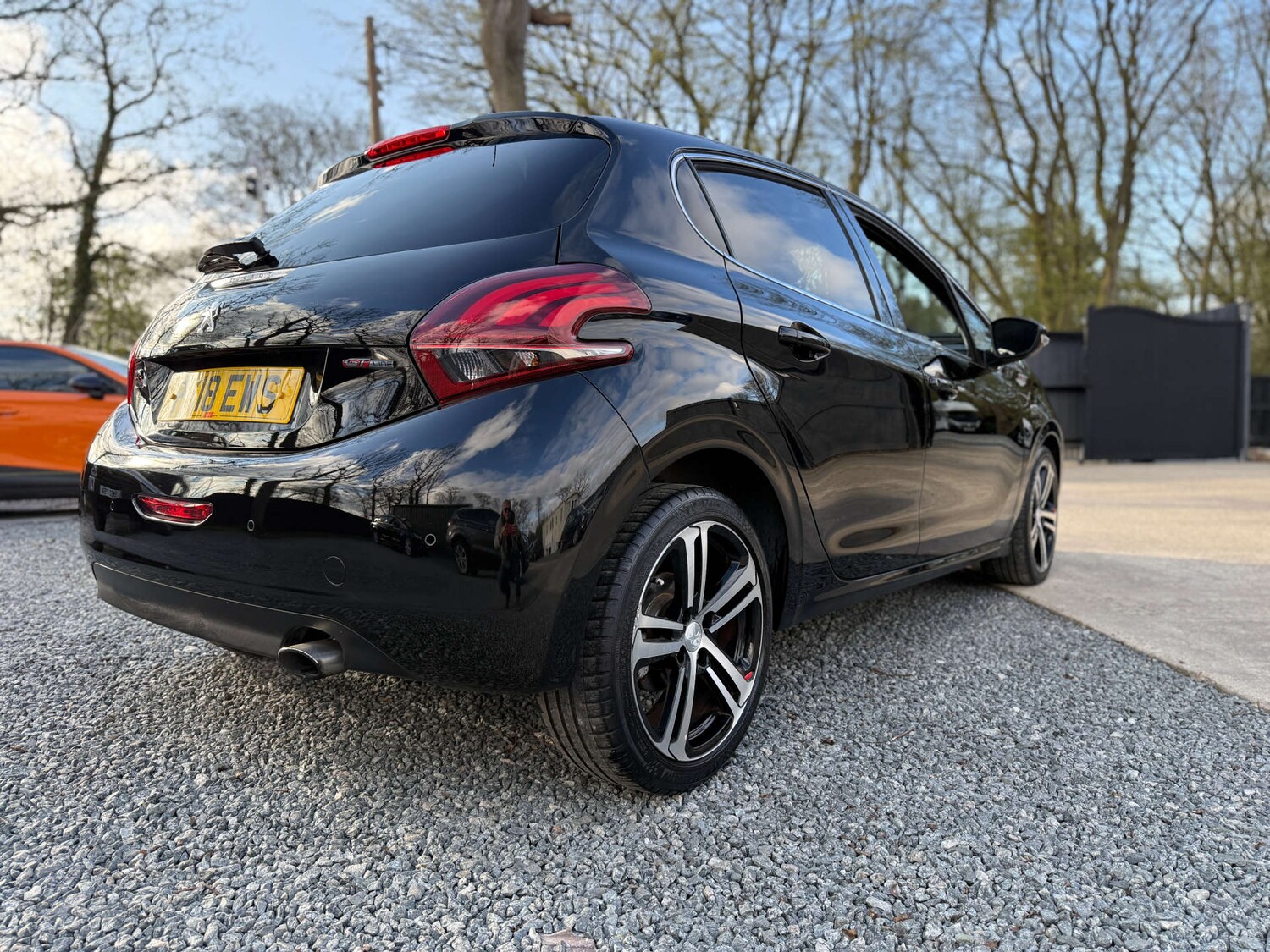 Used Peugeot 208 2018 for sale - 78111375: Photo 8