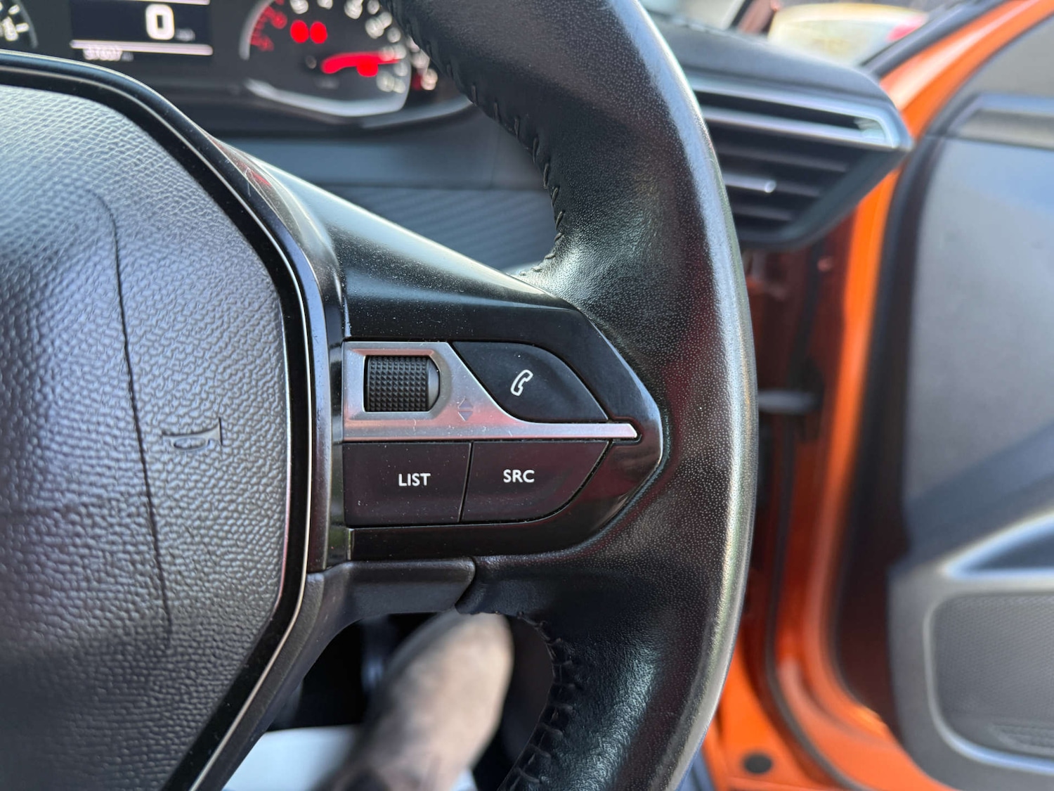 Used Peugeot 2008 2020 for sale - 78112487: Photo 77