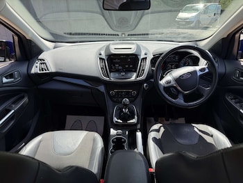 Used Ford Kuga 2015 for sale - 78669507: Photo