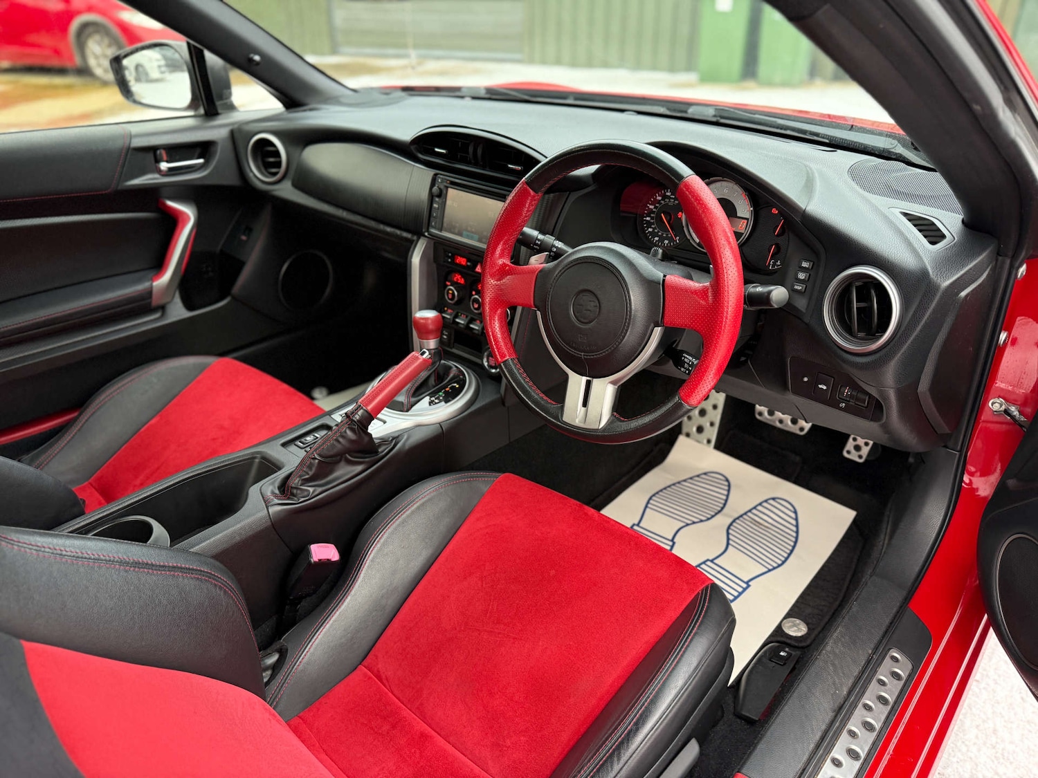 Used Toyota GT86 2013 for sale - 77262777: Photo 4