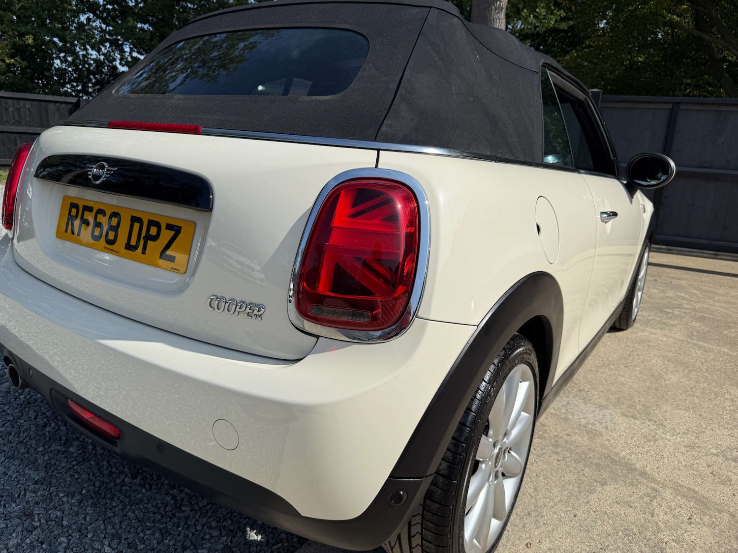 Used MINI Convertible 2018 for sale - 77262705: Photo 44