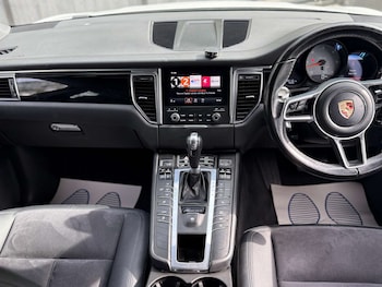 Used Porsche Macan 2017 for sale - 78782772: Photo
