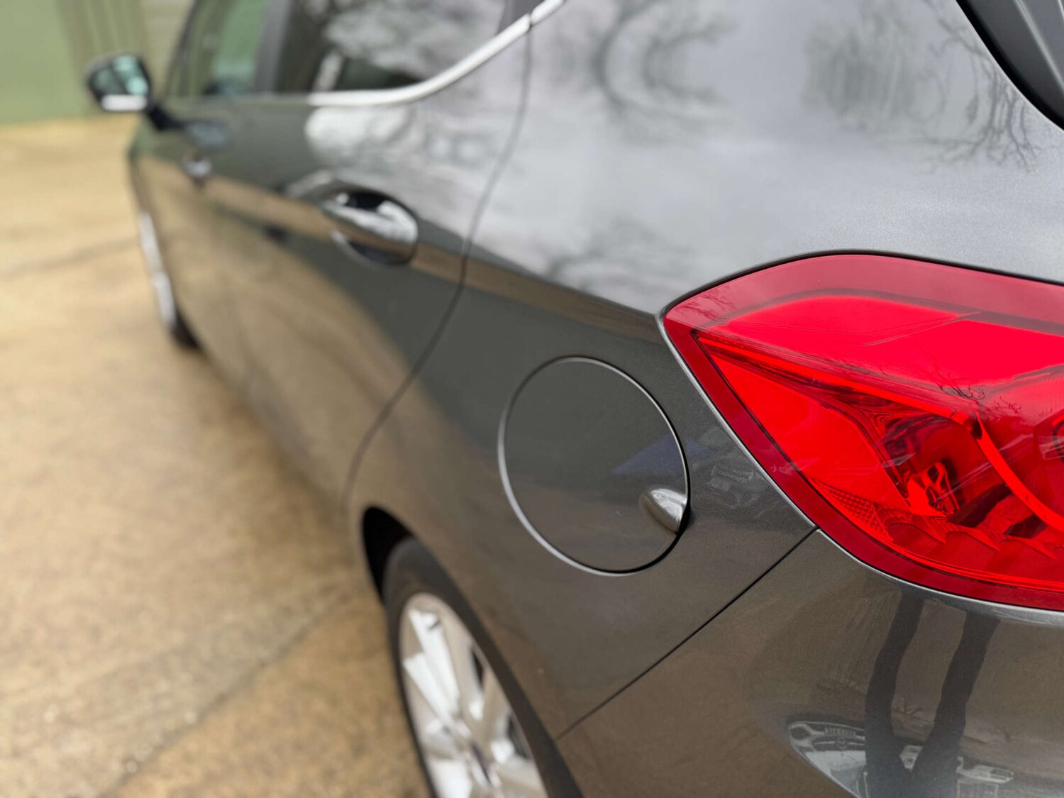 Used Ford Fiesta 2018 for sale - 77366817: Photo 28