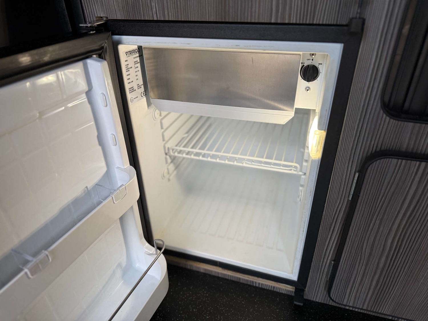 Used Volkswagen Transporter 2016 for sale - 77262759: Photo 97