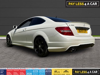 Used Mercedes-Benz C Class 2015 for sale - 79322327: Photo