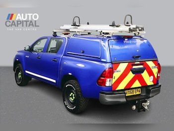 Used Toyota Hilux 2019 for sale - 79422113: Photo