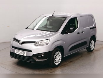 Used Toyota ProAce 2023 for sale - 77719559: Photo