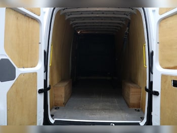 Used Volkswagen Crafter 2023 for sale - 77571826: Photo