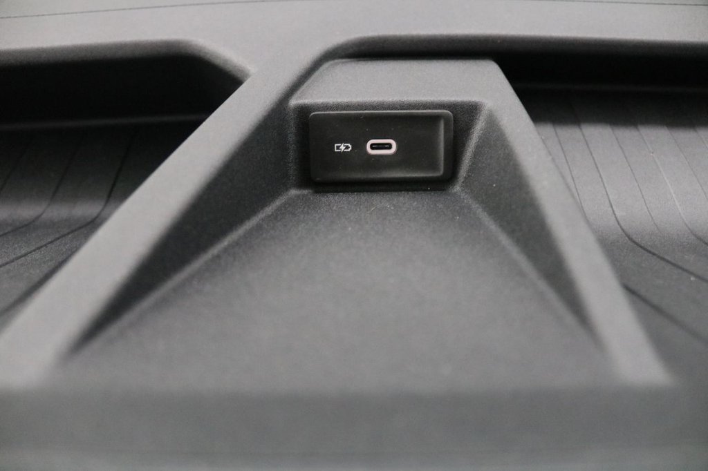 Used Volkswagen Crafter 2025 for sale - 77820877: Photo 39