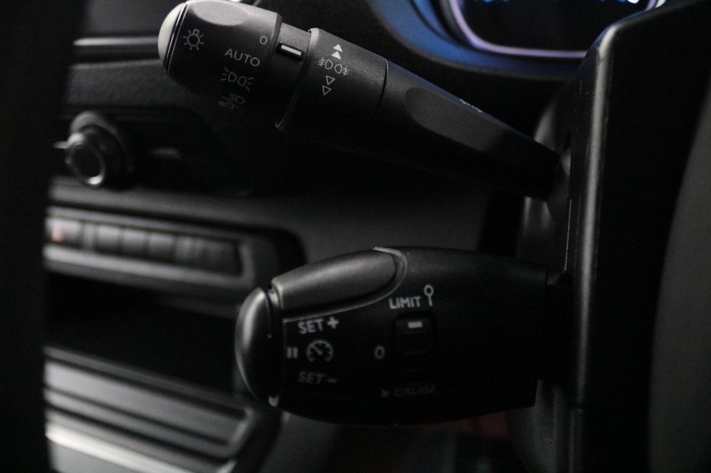 Used Vauxhall Vivaro 2022 for sale - 77692609: Photo 38