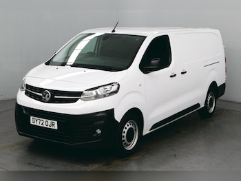 Vauxhall Vivaro feature image