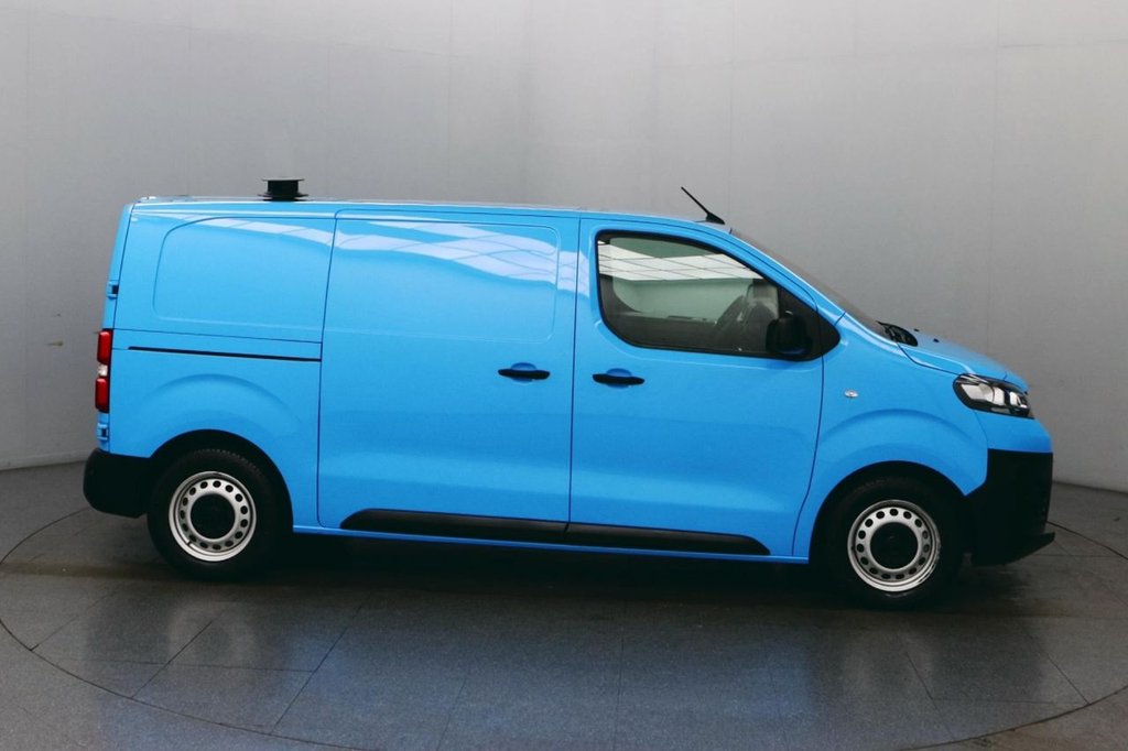 Used Vauxhall Vivaro 2022 for sale - 77855437: Photo 12