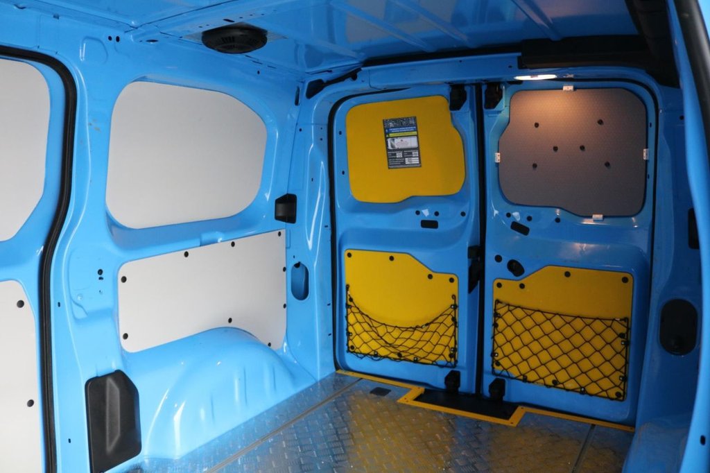 Used Vauxhall Vivaro 2022 for sale - 77855437: Photo 23