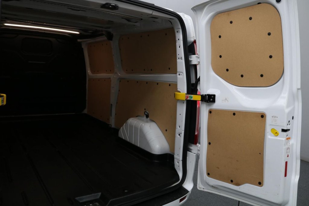 Used Ford Transit Custom 2023 for sale - 76867339: Photo 18