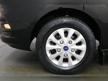 Used Ford Transit Custom 2023 for sale - 77031069: Photo