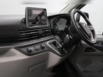 Used Maxus Deliver 9 2022 for sale - 76803753: Photo