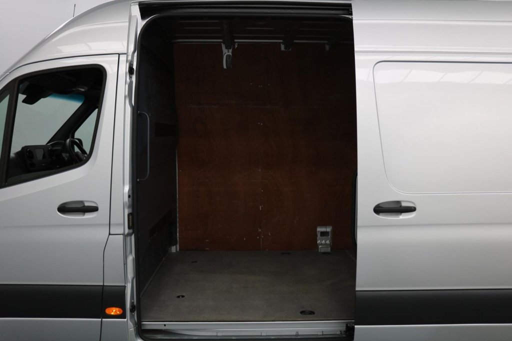 Used Mercedes-Benz Sprinter 2022 for sale - 76279742: Photo 11