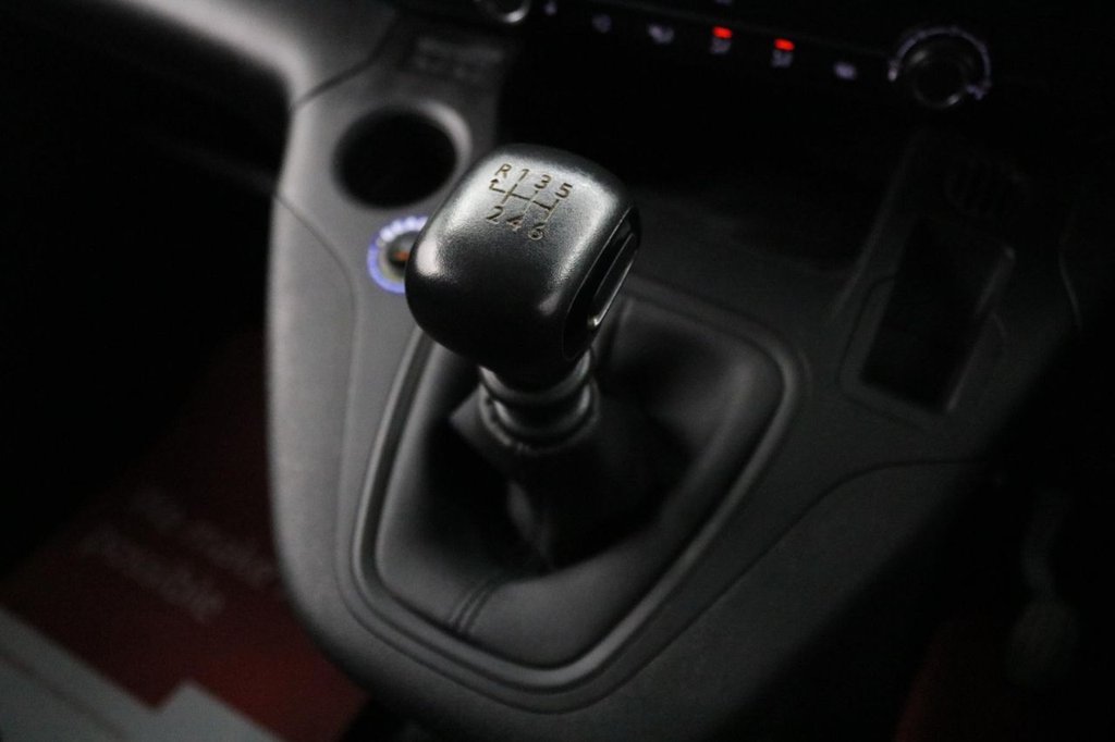 Used Toyota ProAce 2022 for sale - 77680537: Photo 46