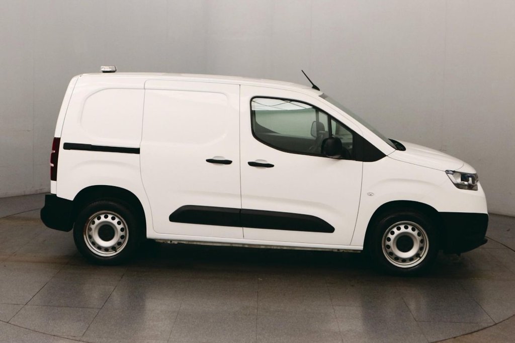 Used Toyota ProAce 2022 for sale - 77680537: Photo 9