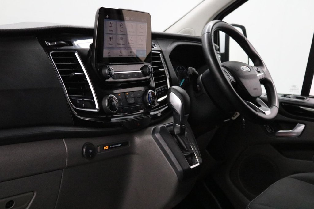 Used Ford Transit Custom 2023 for sale - 76923209: Photo 2