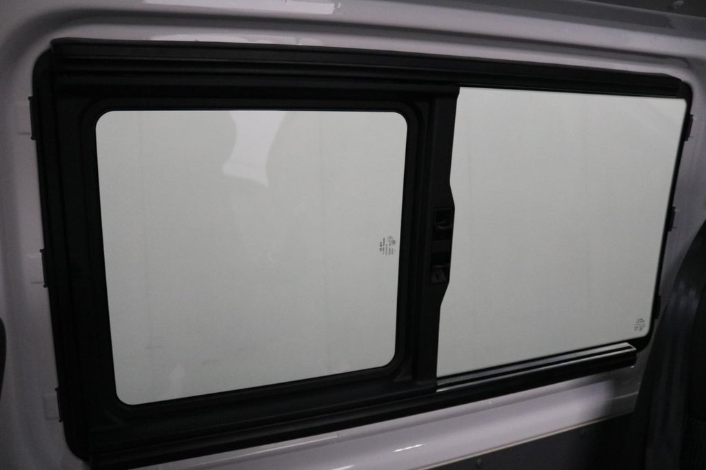 Used Volkswagen Transporter 2024 for sale - 76999187: Photo 14