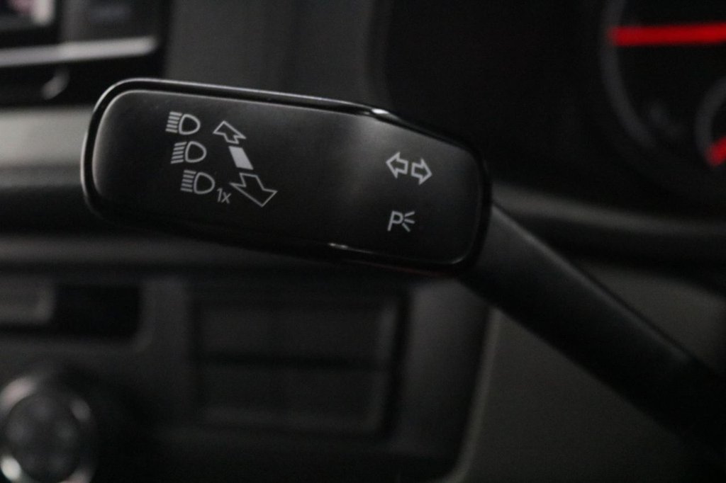 Used Volkswagen Transporter 2024 for sale - 76999187: Photo 29