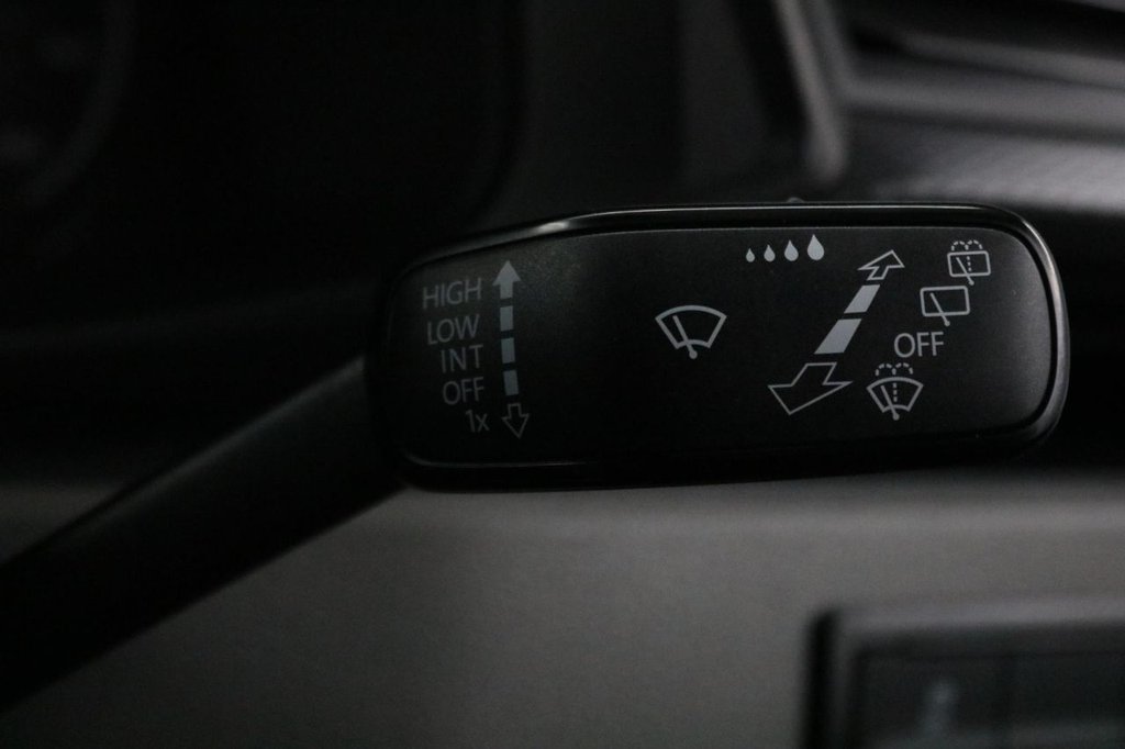 Used Volkswagen Transporter 2024 for sale - 76999187: Photo 33