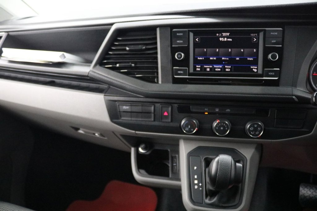 Used Volkswagen Transporter 2024 for sale - 76999187: Photo 40