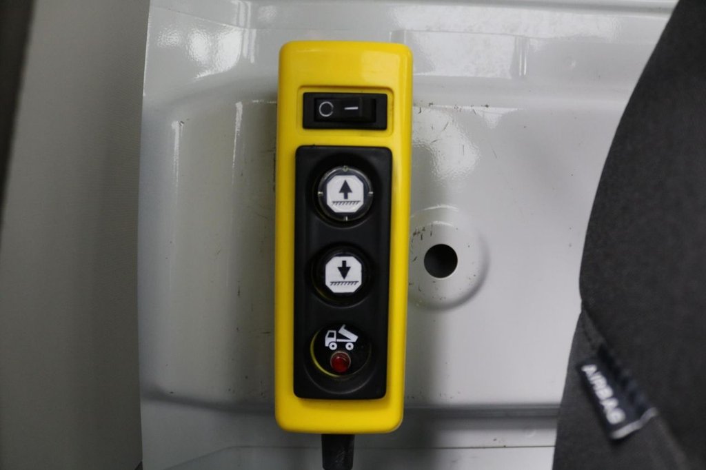 Used Maxus Deliver 9 2022 for sale - 76642352: Photo 23