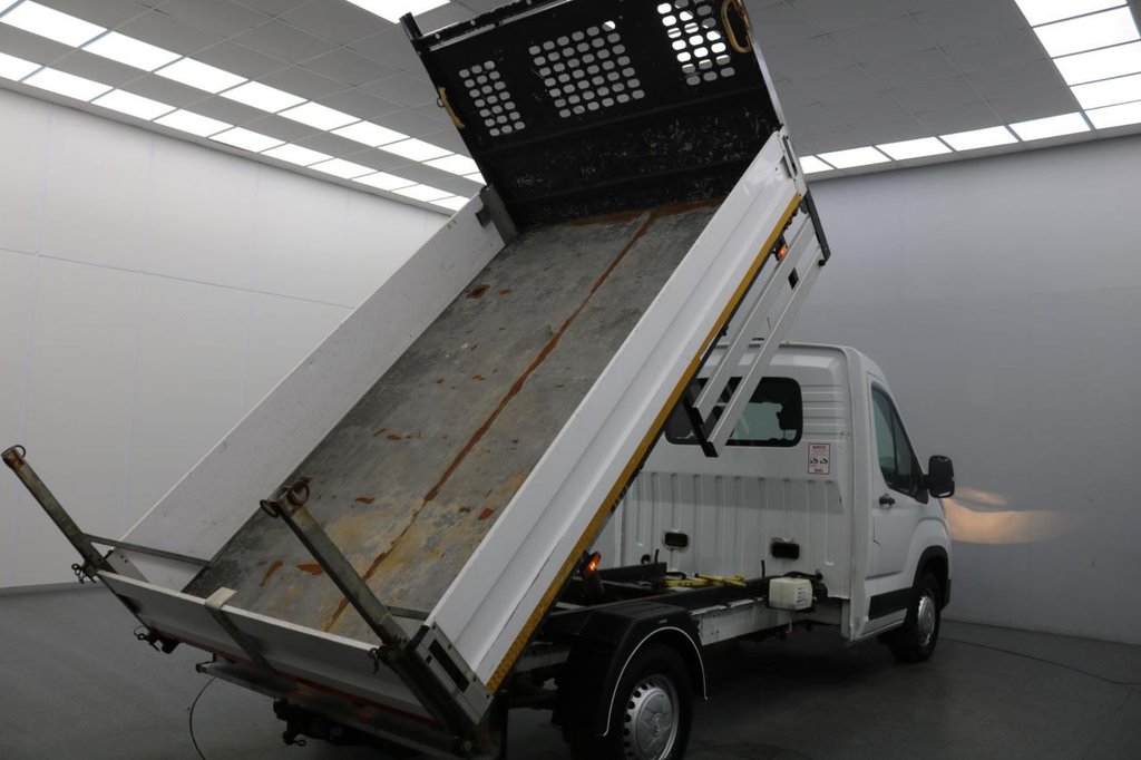 Used Maxus Deliver 9 2022 for sale - 76642352: Photo 3