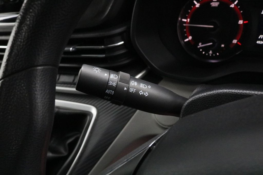 Used Maxus Deliver 9 2022 for sale - 76642352: Photo 31