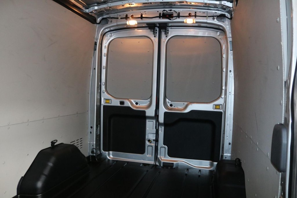 Used Ford Transit 2024 for sale - 76469935: Photo 16