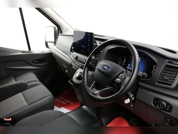 Used Ford Transit 2024 for sale - 76469935: Photo
