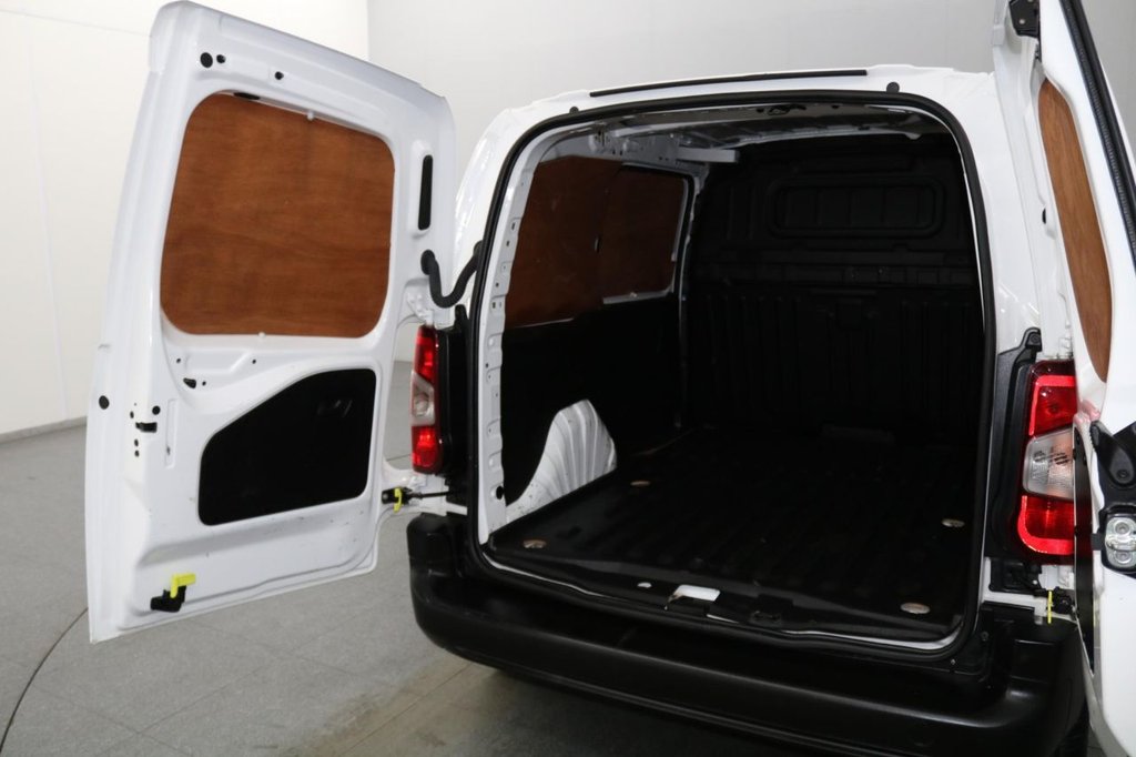 Used Toyota ProAce 2022 for sale - 77841286: Photo 17