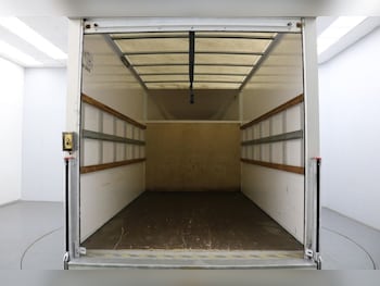 Used Maxus Deliver 9 2022 for sale - 76202829: Photo