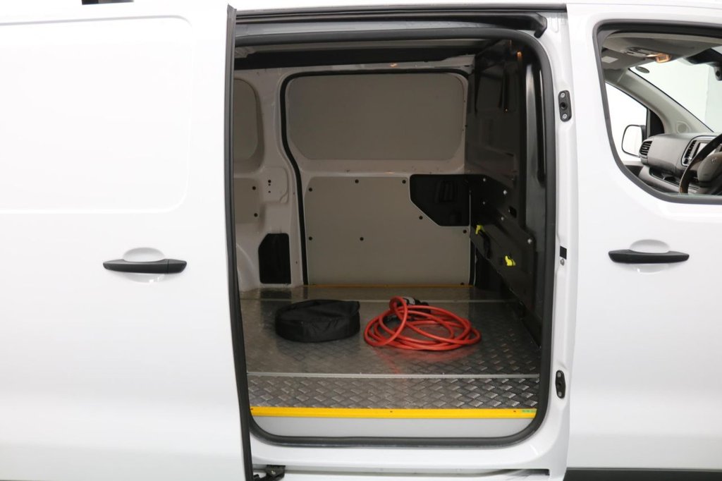 Used Peugeot Expert 2022 for sale - 78172375: Photo 17