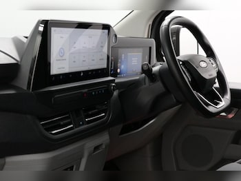 Used Ford Transit Custom 2024 for sale - 76973296: Photo