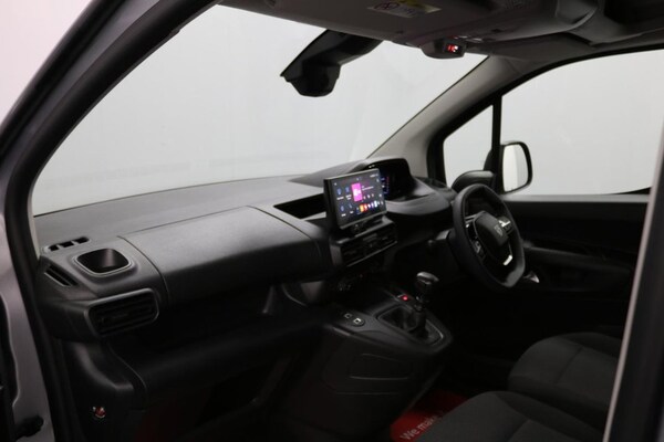 Used Peugeot Partner 2024 for sale - 76124222: Photo 2