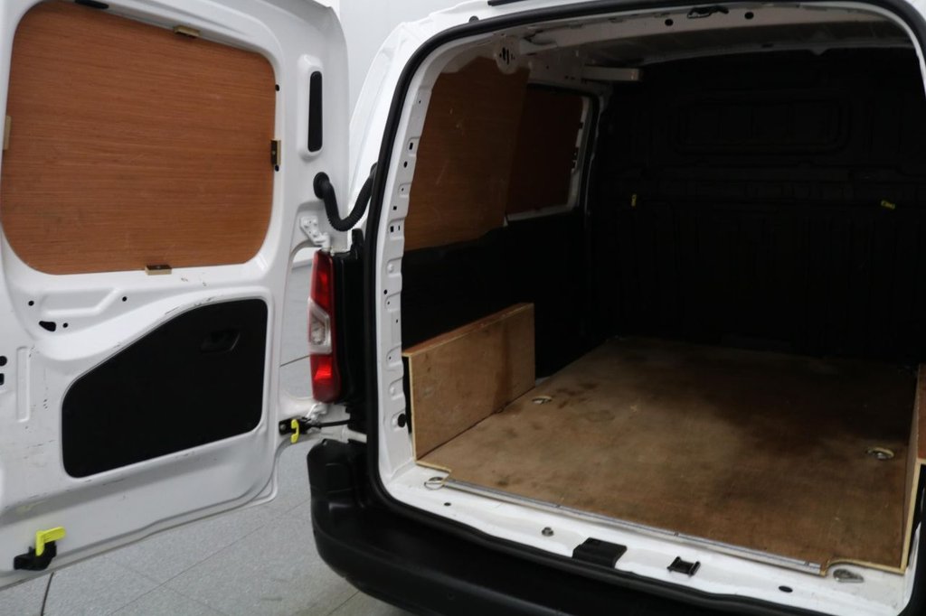 Used Peugeot Partner 2022 for sale - 76966223: Photo 16