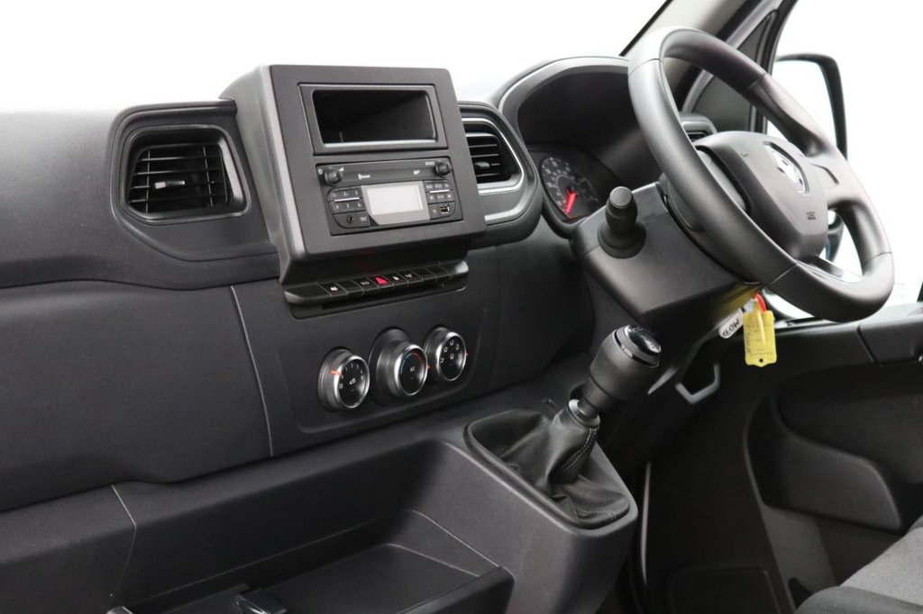 Used Renault Master 2022 for sale - 78158521: Photo 2