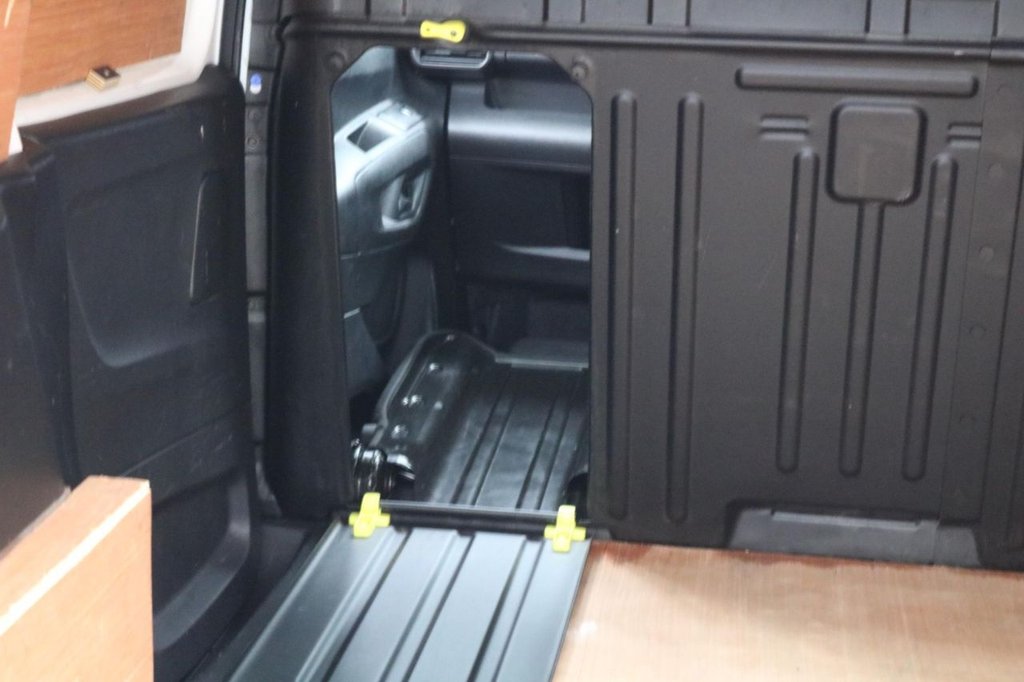 Used Peugeot Partner 2022 for sale - 76772978: Photo 16