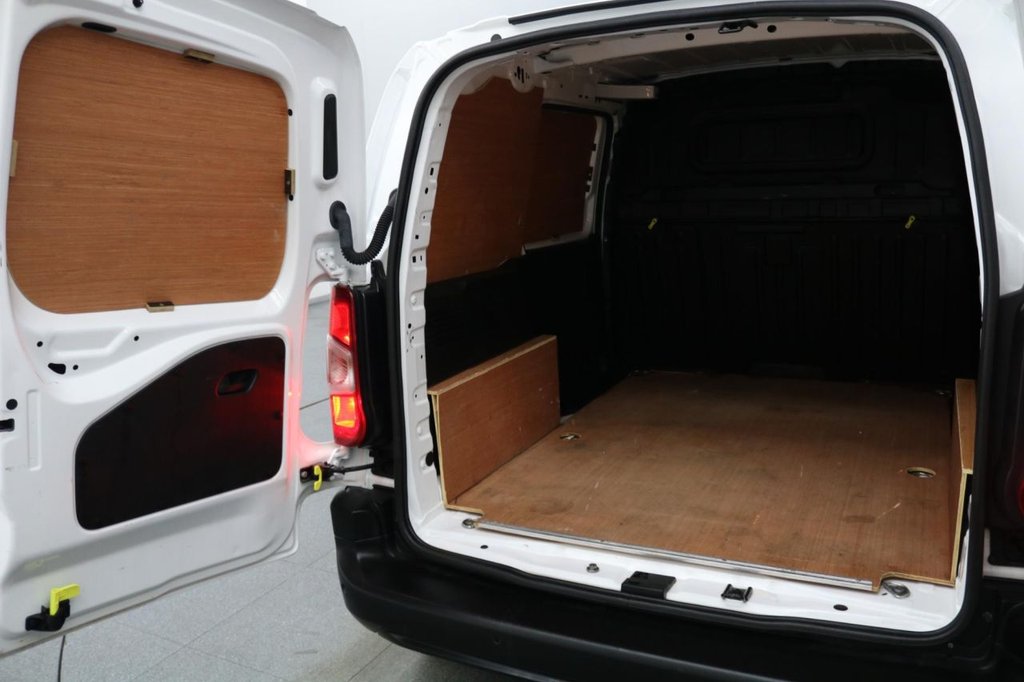 Used Peugeot Partner 2022 for sale - 76772978: Photo 17