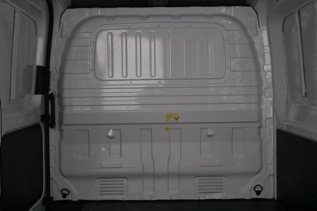 Used Maxus Deliver 9 2022 for sale - 77442316: Photo 17